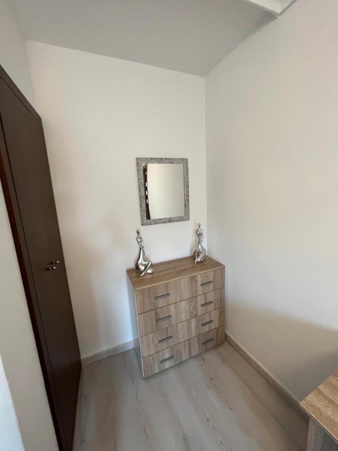 Nantia Apartment Myrina Luaran gambar